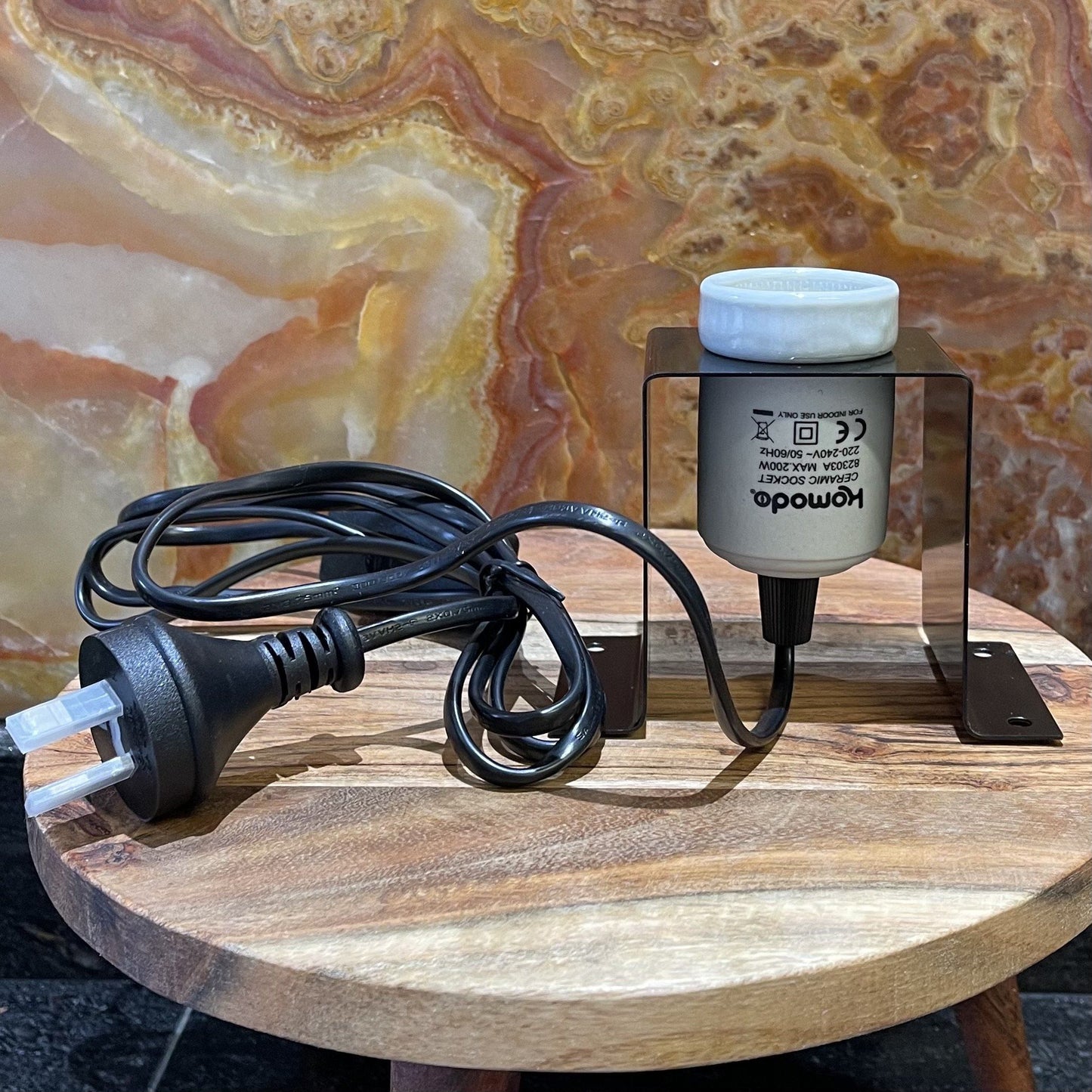 Komodo Light & Heat Komodo Ceramic ES Lamp Fixture & Mounting Bracket