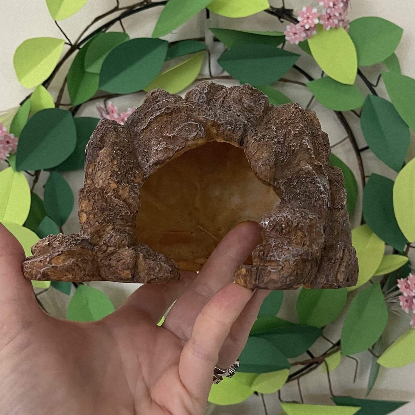 Komodo Resin Rock Decor Komodo Cave Den Brown