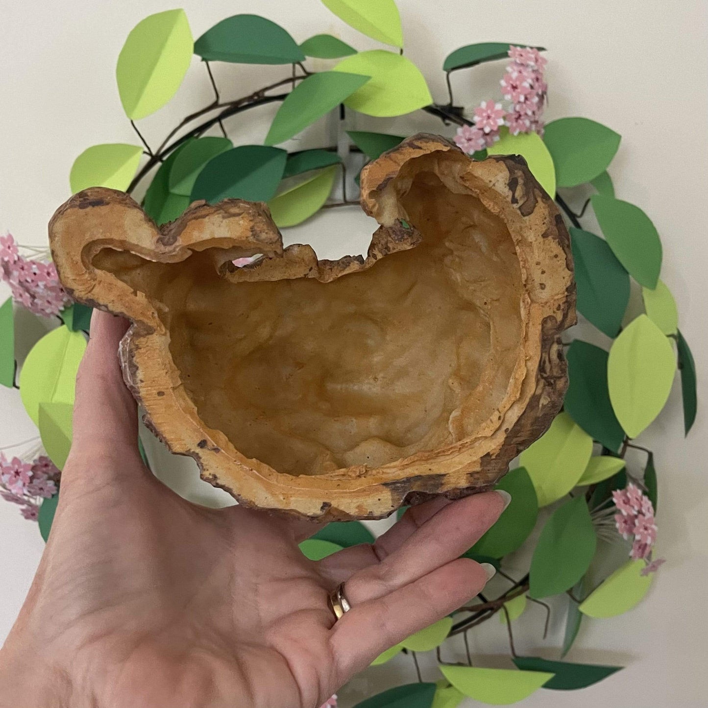 Komodo Resin Rock Decor Komodo Cave Den Brown