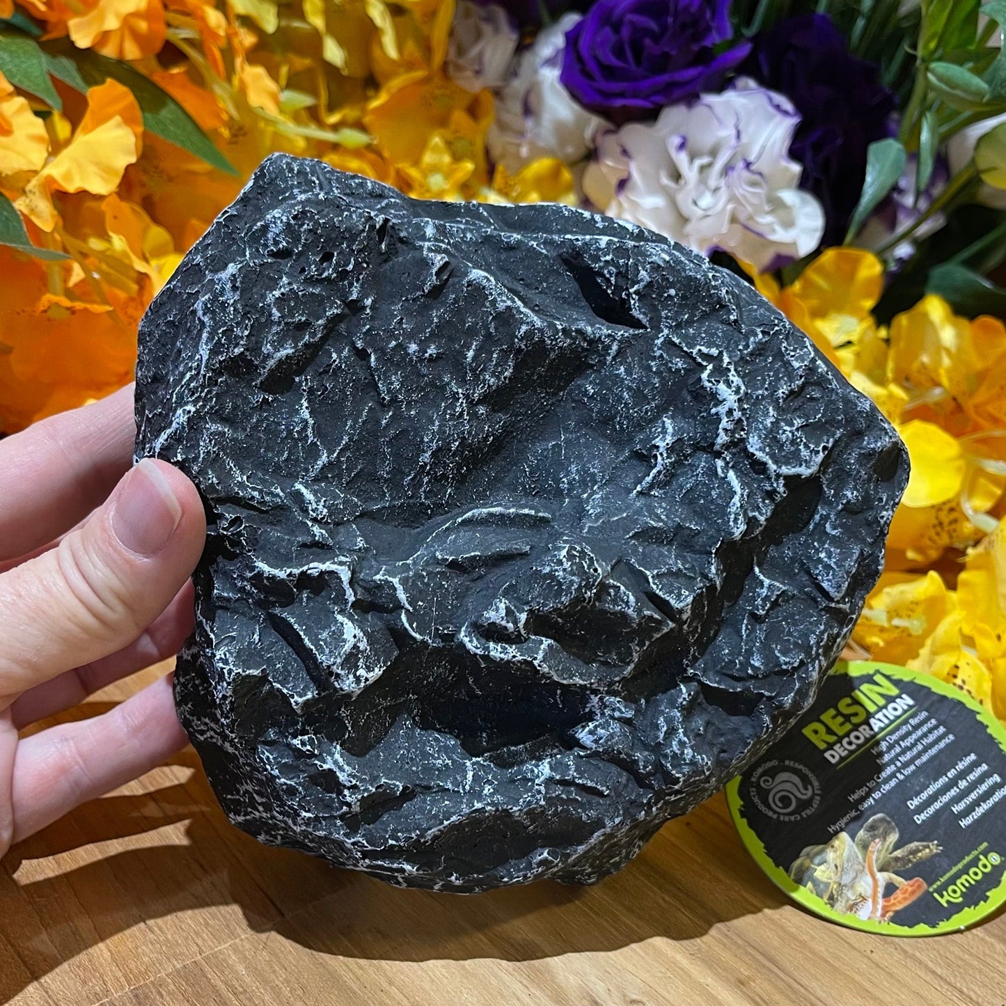 Komodo Resin Rock Decor Komodo Reptile Rock Den Grey Small
