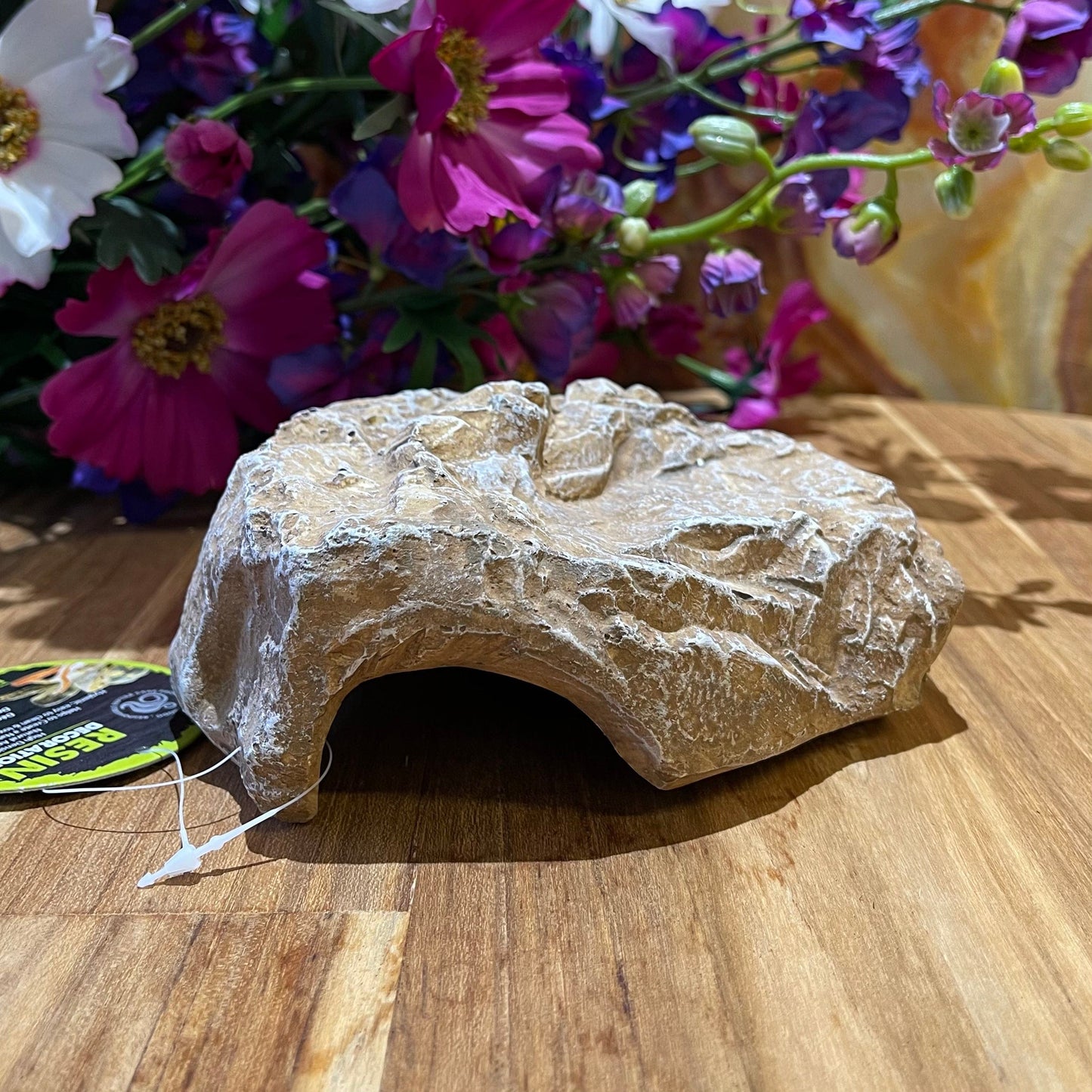 Komodo Resin Rock Decor Komodo Reptile Rock Den Sandstone Small