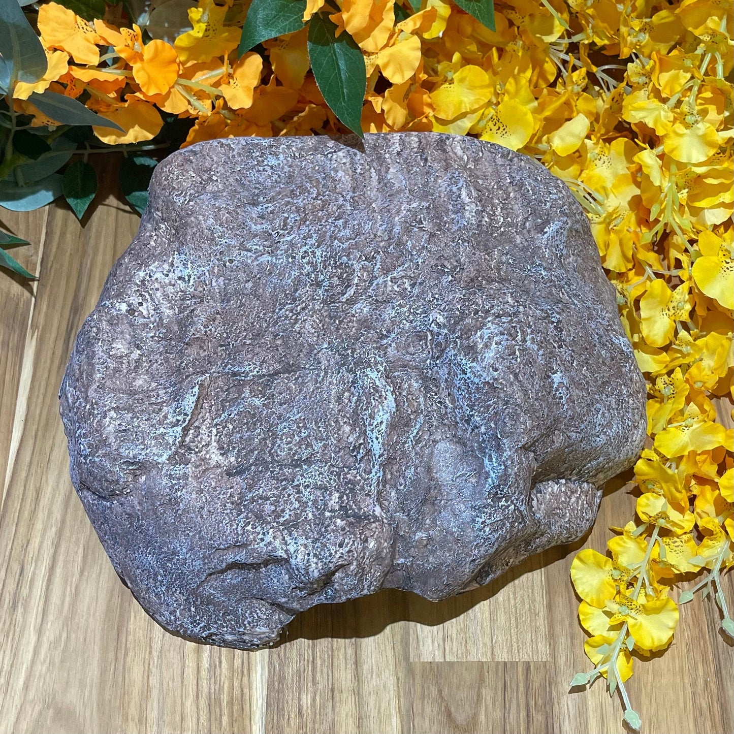 Komodo Resin Rock Decor Komodo Wide Entrance Rock Den Extra-Large