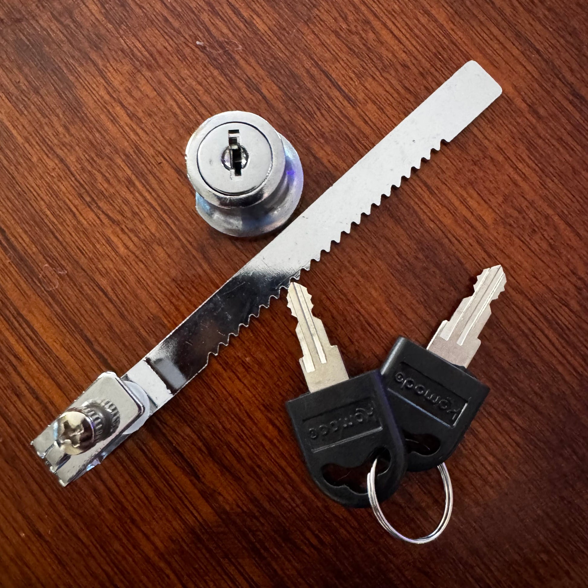 Komodo Reptile Keeping Tools Komodo Terrarium Lock