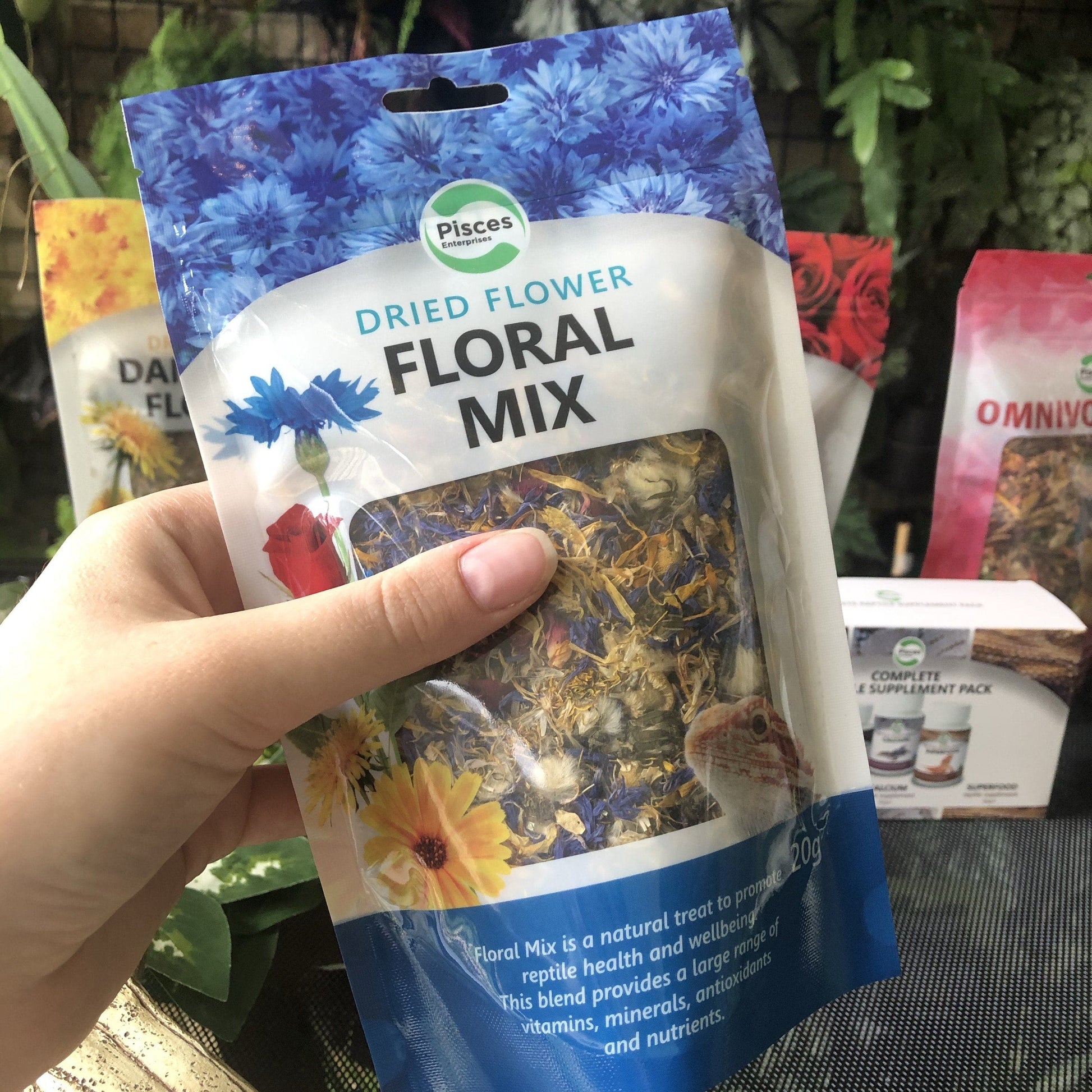 Pisces Enterprises Reptile Food Edible Flower Treats for Reptiles Floral Mix