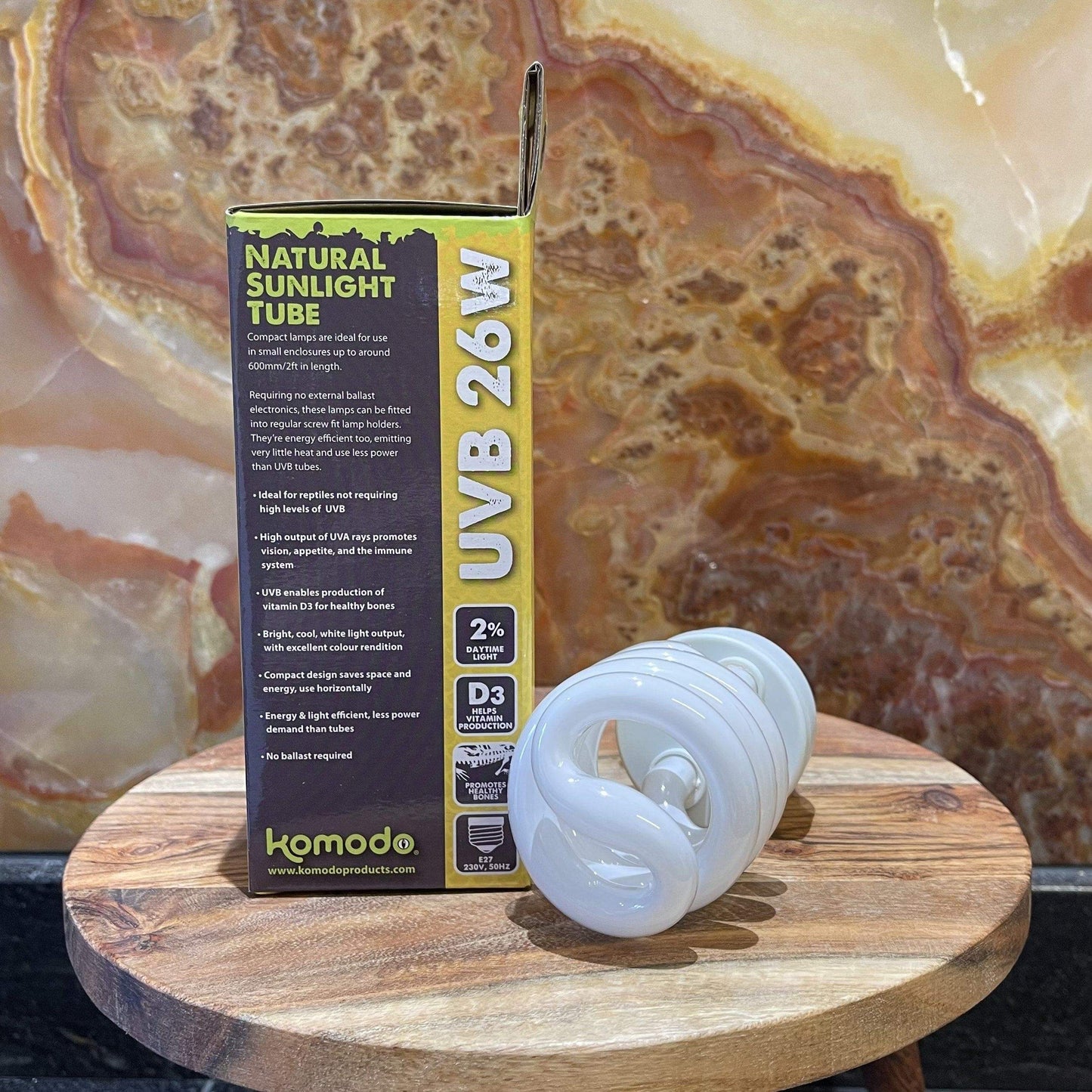Reptile Realm Bulb Natural Sunlight Komodo Compact Lamp UVB 2% 26W
